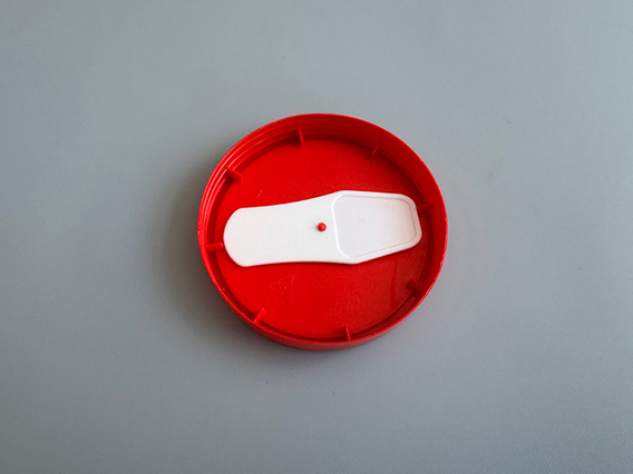 Ice-cream Cap Assembly Machine